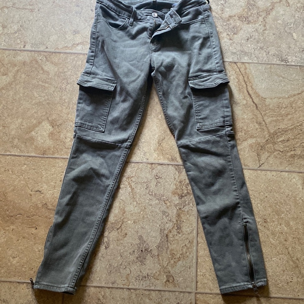 Levi green skinny jeans